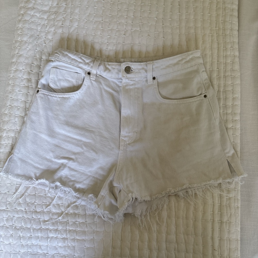 Zara White Jean Shorts with Distressed Hem